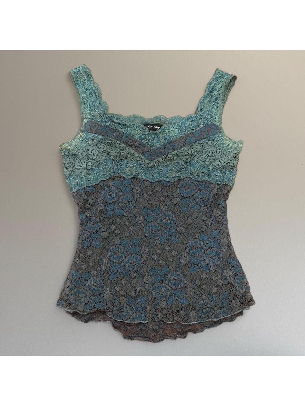 Y2K Ann ferriday lace tank top.